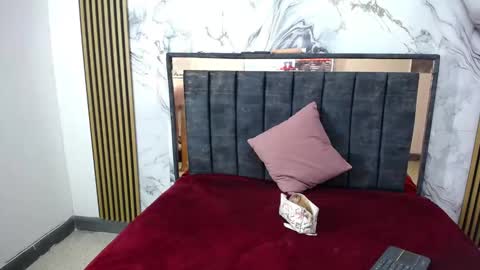 genesis_and_alex online show from 5, 1, 2026