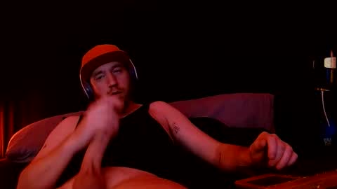 genitalwars online show from 5, 1, 2026