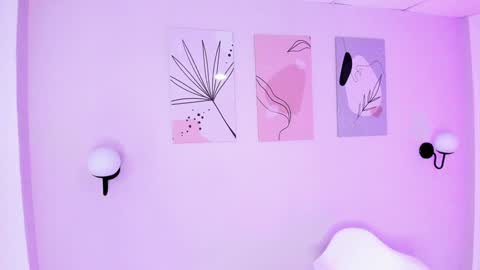 Sofia online show from 6, 12, 2024