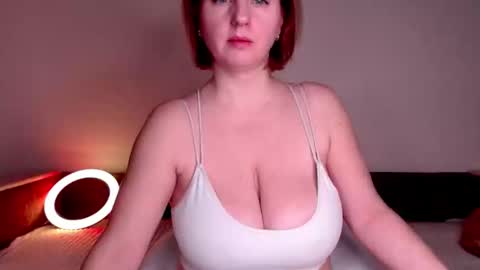 Snapshot of gentle__woman chatting on 7, 2, 2025 Chrisa online show from 7, 2, 2025