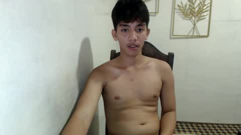 Snapshot of gentlemanlustx chatting on 12, 9, 2025 Rayl online show from 12, 9, 2025