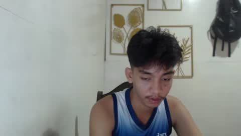 Snapshot of gentlemanlustx chatting on 28, 9, 2025 Rayl online show from 28, 9, 2025