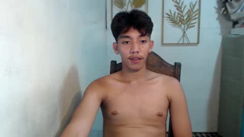 Snapshot of gentlemanlustx chatting on 20, 10, 2025 Rayl online show from 20, 10, 2025