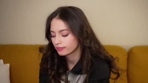 georgiamorandi online show from 15, 12, 2025