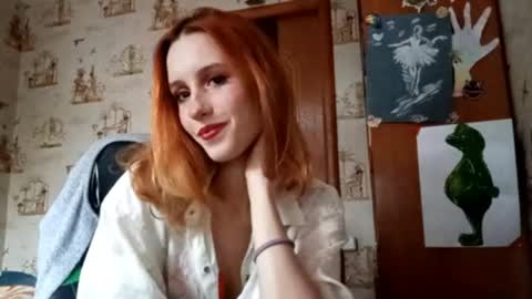 Snapshot of georgianahaeussler chatting on 23, 5, 2026 Ellie online show from 23, 5, 2026