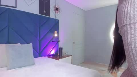 Georgina  online show from 20, 12, 2025