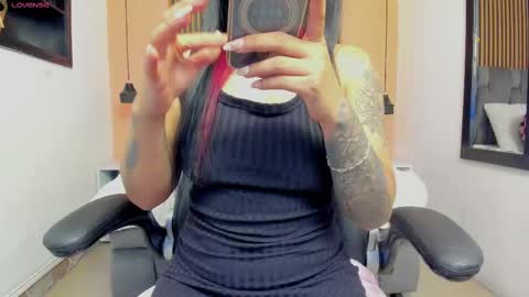 Snapshot of georgina_vega chatting on 1, 10, 2025 Georgina online show from 1, 10, 2025