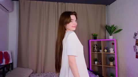 Georgina online show from 3, 2, 2025