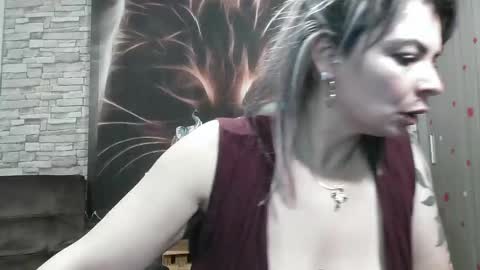 Georgina  online show from 12, 1, 2025