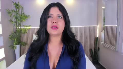 Snapshot of georginareyes chatting on 23, 4, 2026 GeorginaReyes online show from 23, 4, 2026