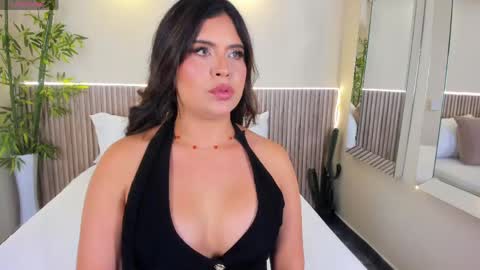 Snapshot of georginareyes chatting on 27, 5, 2026 GeorginaReyes online show from 27, 5, 2026