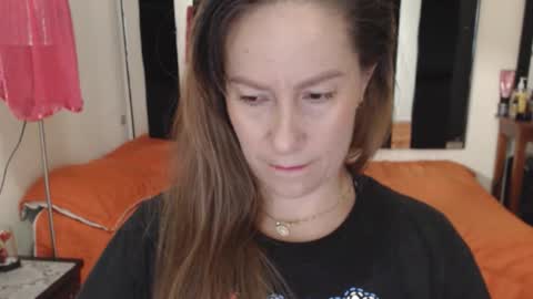 Snapshot of geral_bhri chatting on 2, 10, 2025 geral bhri online show from 2, 10, 2025