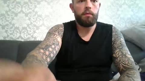 Snapshot of germanboy27384 chatting on 10, 5, 2026 germanboy27384 online show from 10, 5, 2026