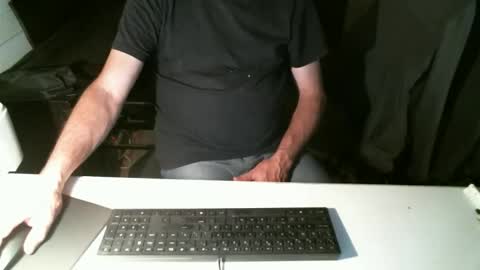 Snapshot of getz62 chatting on 24, 9, 2025 getz62 online show from 24, 9, 2025
