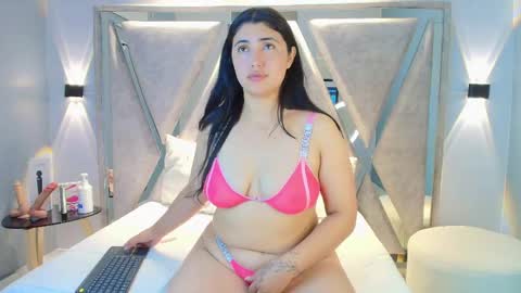 Snapshot of ghanimastrom chatting on 10, 9, 2025 Danna Astrom online show from 10, 9, 2025