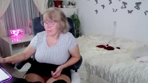 Ghertrudequeen online show from 21, 10, 2025