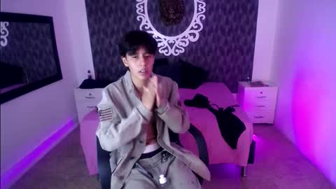 Snapshot of ghost__girl_ chatting on 25, 10, 2025 Your Girl online show from 25, 10, 2025