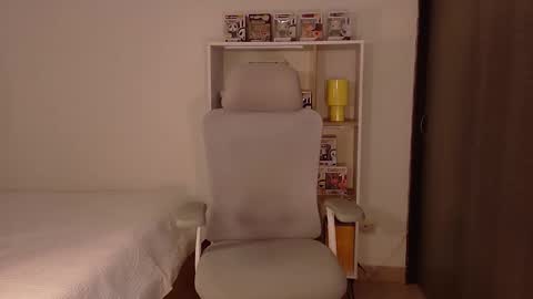 Im Jenn Next stream Monday - start -5 GMT online show from 19, 2, 2026