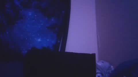 SrirachaSwitchblade  online show from 17, 11, 2025