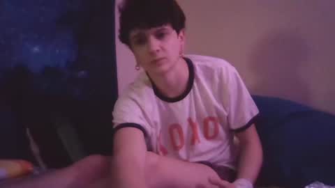 SrirachaSwitchblade  online show from 18, 11, 2025