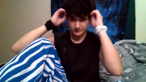 SrirachaSwitchblade  online show from 19, 11, 2025