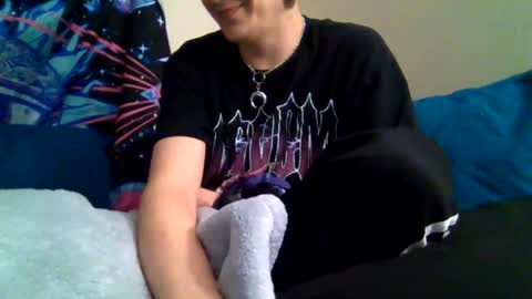 SrirachaSwitchblade  online show from 28, 11, 2025