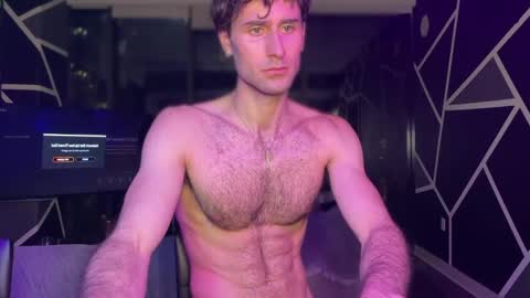 big boy ghost face online show from 17, 12, 2025