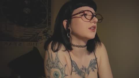 ghoticspectre online show from 9, 2, 2026