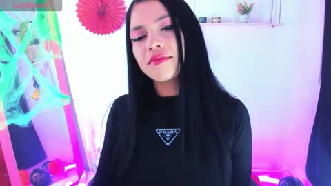 giaaaa   online show from 10, 10, 2025