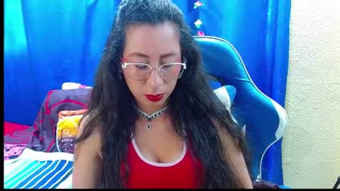 Snapshot of gia_leinn chatting on 2, 7, 2026 Gia online show from 2, 7, 2026