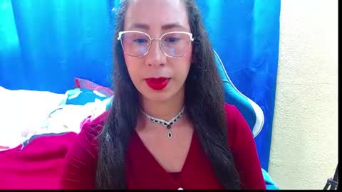 Snapshot of gia_leinn chatting on 17, 7, 2026 Gia online show from 17, 7, 2026