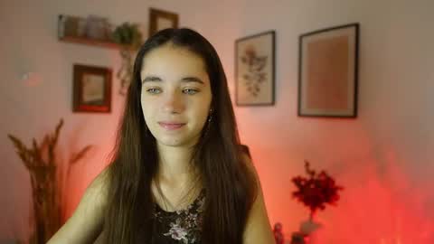 Snapshot of gia_paige18 chatting on 16, 9, 2025 Gia Paige18 online show from 16, 9, 2025