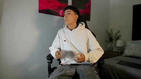 Snapshot of gian_rossii chatting on 15, 6, 2026 GIAN online show from 15, 6, 2026