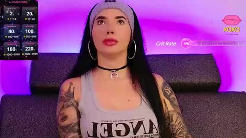 Snapshot of giannadeluca_ chatting on 12, 3, 2025 catalina online show from 12, 3, 2025