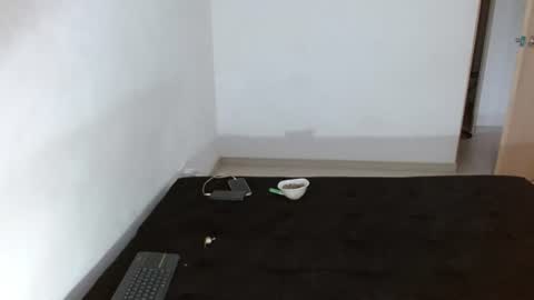 Snapshot of giant_feet chatting on 9, 7, 2026 BOSS online show from 9, 7, 2026