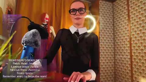 Snapshot of giantess_eva chatting on 26, 6, 2026 Eva online show from 26, 6, 2026