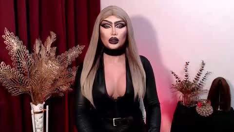 Gia X online show from 11, 2, 2026