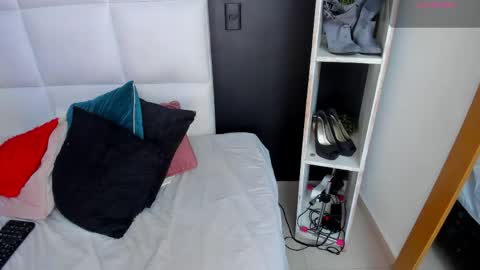 Gigi  online show from 2, 4, 2026