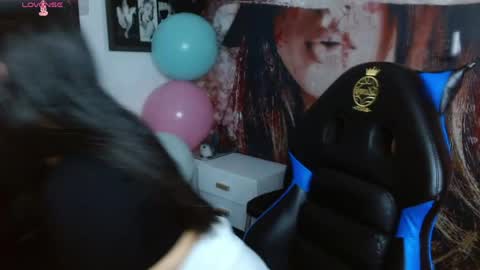 Snapshot of gigi_gilt_ chatting on 4, 6, 2026 Gigi 3 online show from 4, 6, 2026