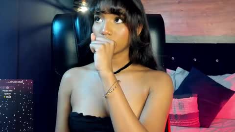 Snapshot of gigi_strawberry chatting on 24, 2, 2025 GIGI online show from 24, 2, 2025