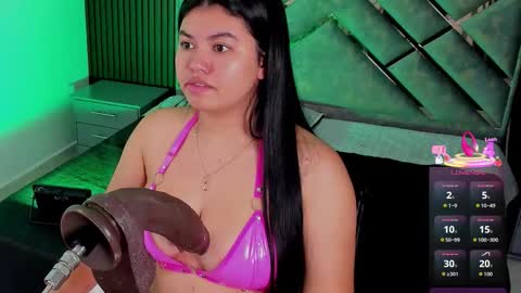 giia online show from 12, 10, 2025