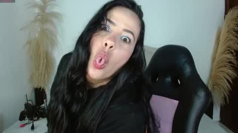 Snapshot of giiny_ chatting on 18, 3, 2026 pamela online show from 18, 3, 2026