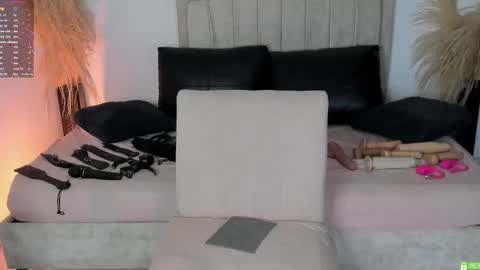 Snapshot of giiny_ chatting on 27, 3, 2026 pamela online show from 27, 3, 2026