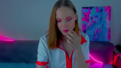 Snapshot of gina_lovelyy chatting on 12, 9, 2025 Gina online show from 12, 9, 2025