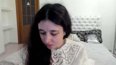 Kate online show from 12, 11, 2025