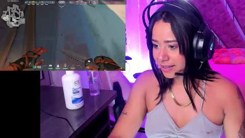 Snapshot of ginakurt_ chatting on 23, 9, 2025 Gina online show from 23, 9, 2025