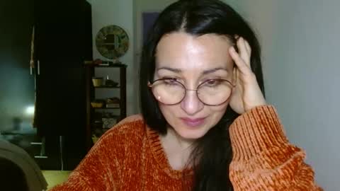 GinaONeon online show from 2, 1, 2025