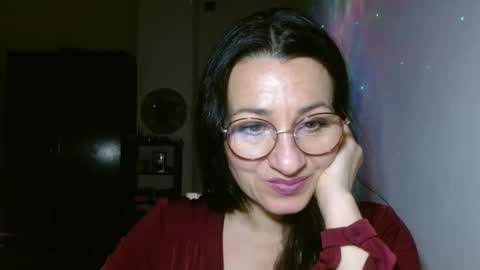 GinaONeon online show from 19, 2, 2025