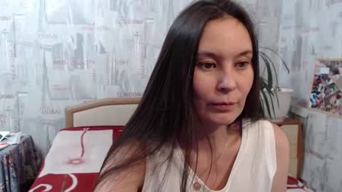 ginaxsoulah   online show from 25, 12, 2024