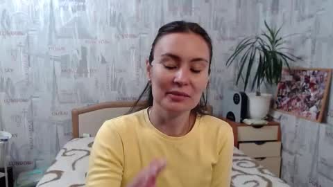 ginaxsoulah   online show from 11, 10, 2025